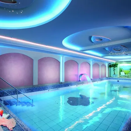 Vis A Vis Parkhotel Hotel 4*